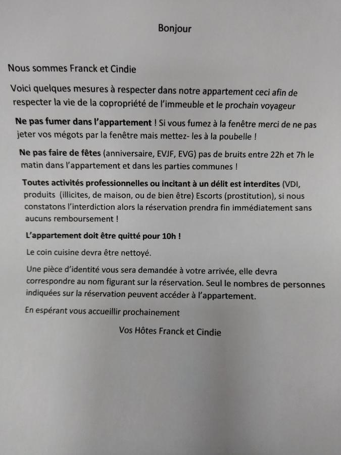 Le Petillant Pour 3 Personnes Sens Esterno foto